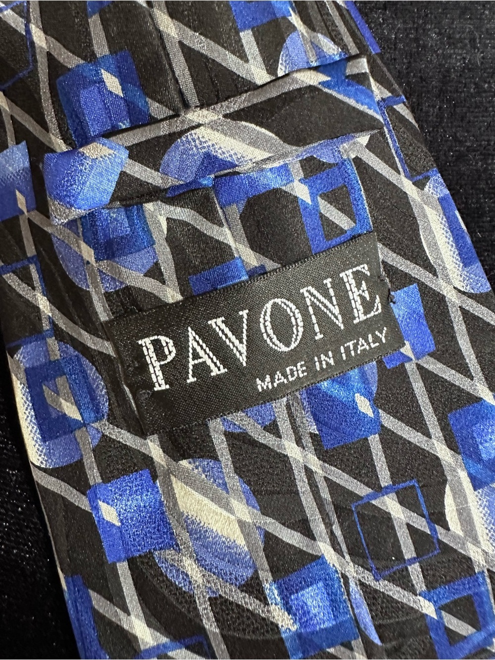 100% Silk Pavone Made In Italy Blue Black Silver Geometric Wide Necktie - Picture 4 of 8